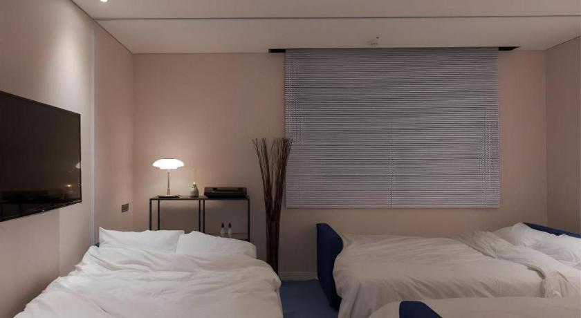 Cs Premier Hotel