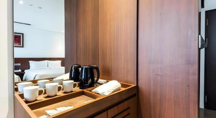 Hotel Cs Premier 3*